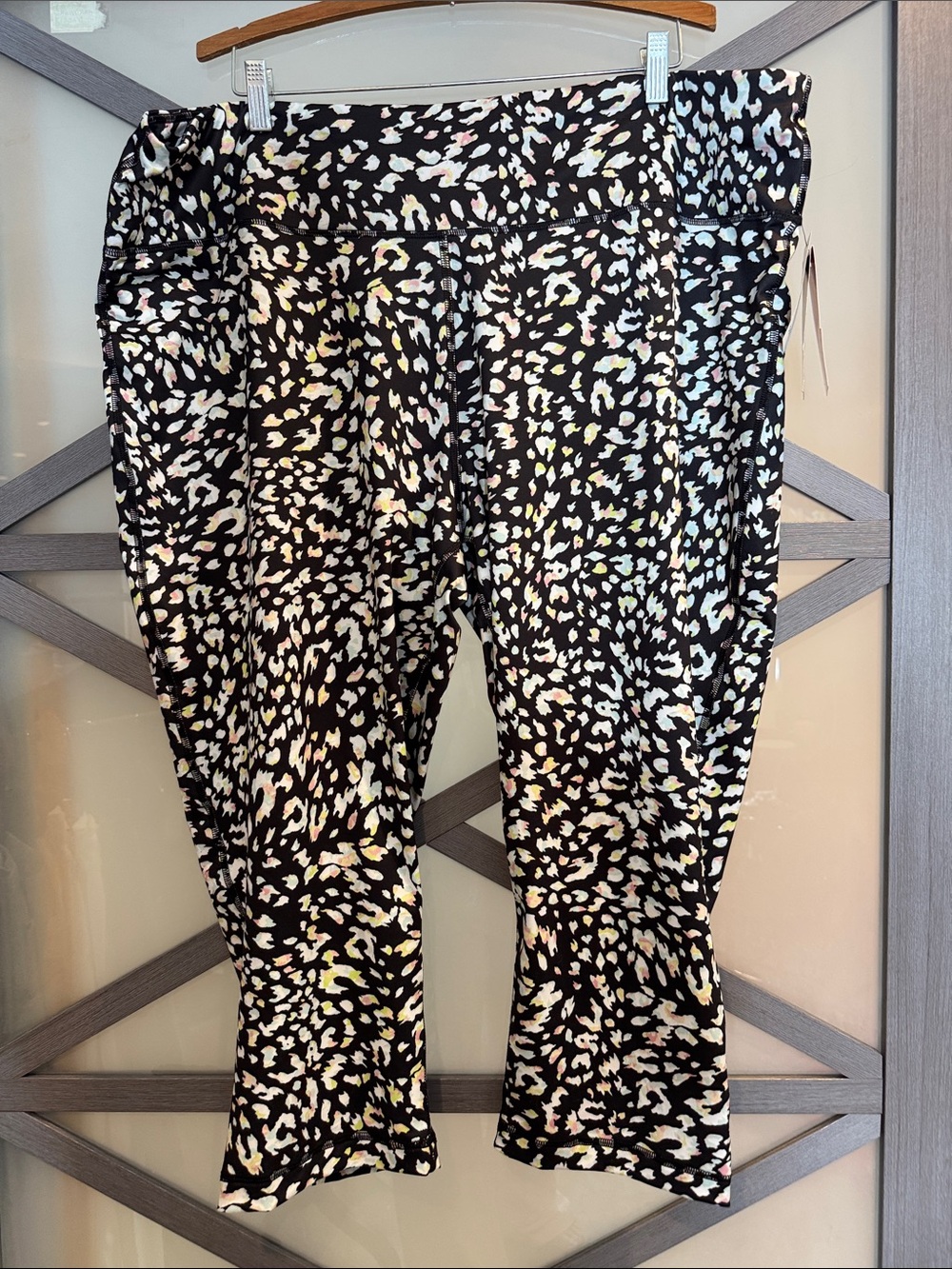 ZELOS Black Capris with Pastel Animal Spot Print NWT
